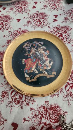 Royal Cornwall Young Galahad Commemorative Plate 24k Gold Trim