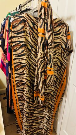 Kaftan XL $10
