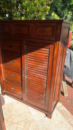 Chest and dresser