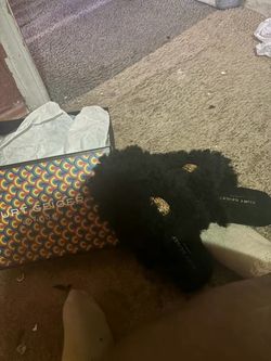 2 kurt gieger purse and slippers