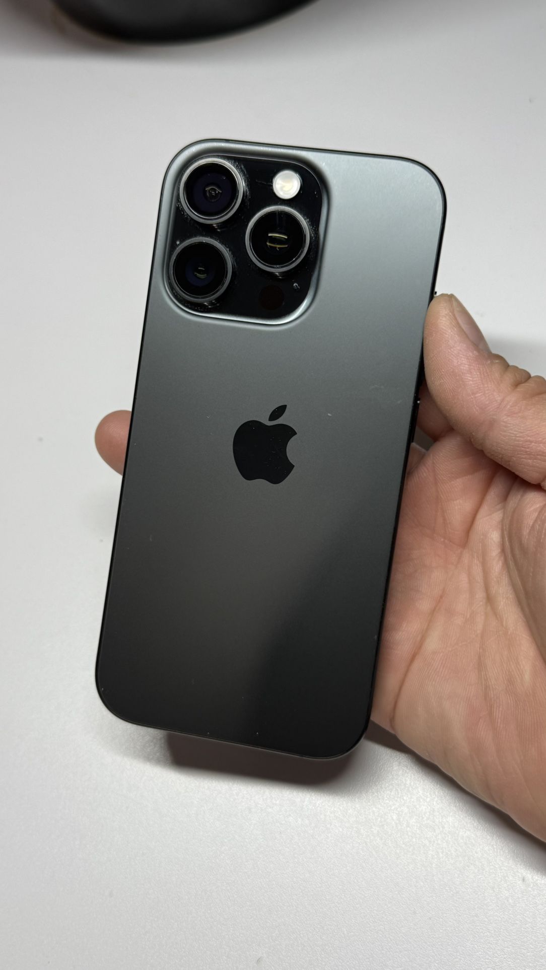 iPhone 16 Pro 256GB , Carrier Verizon Only