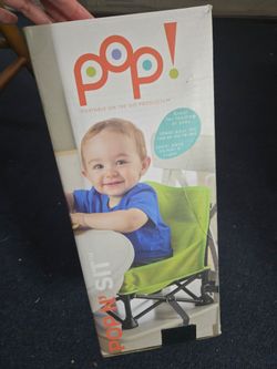 Pop n' sit portable booster feeding tray  travel