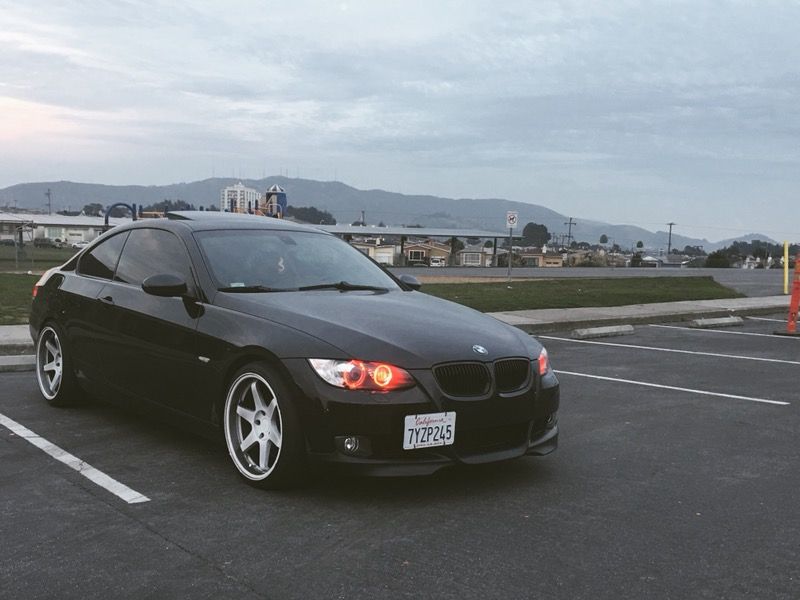 VARRSTOEN ES2 19” RIMS W TIRES