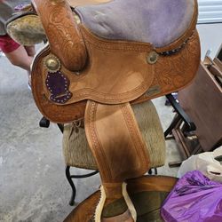 Western Saddle