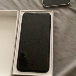 IPhone SE 3rd Gen For Verizon 