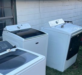 May tag washer and dryer set