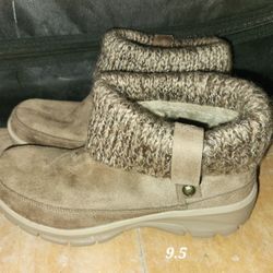 Skechers Boots 9.5