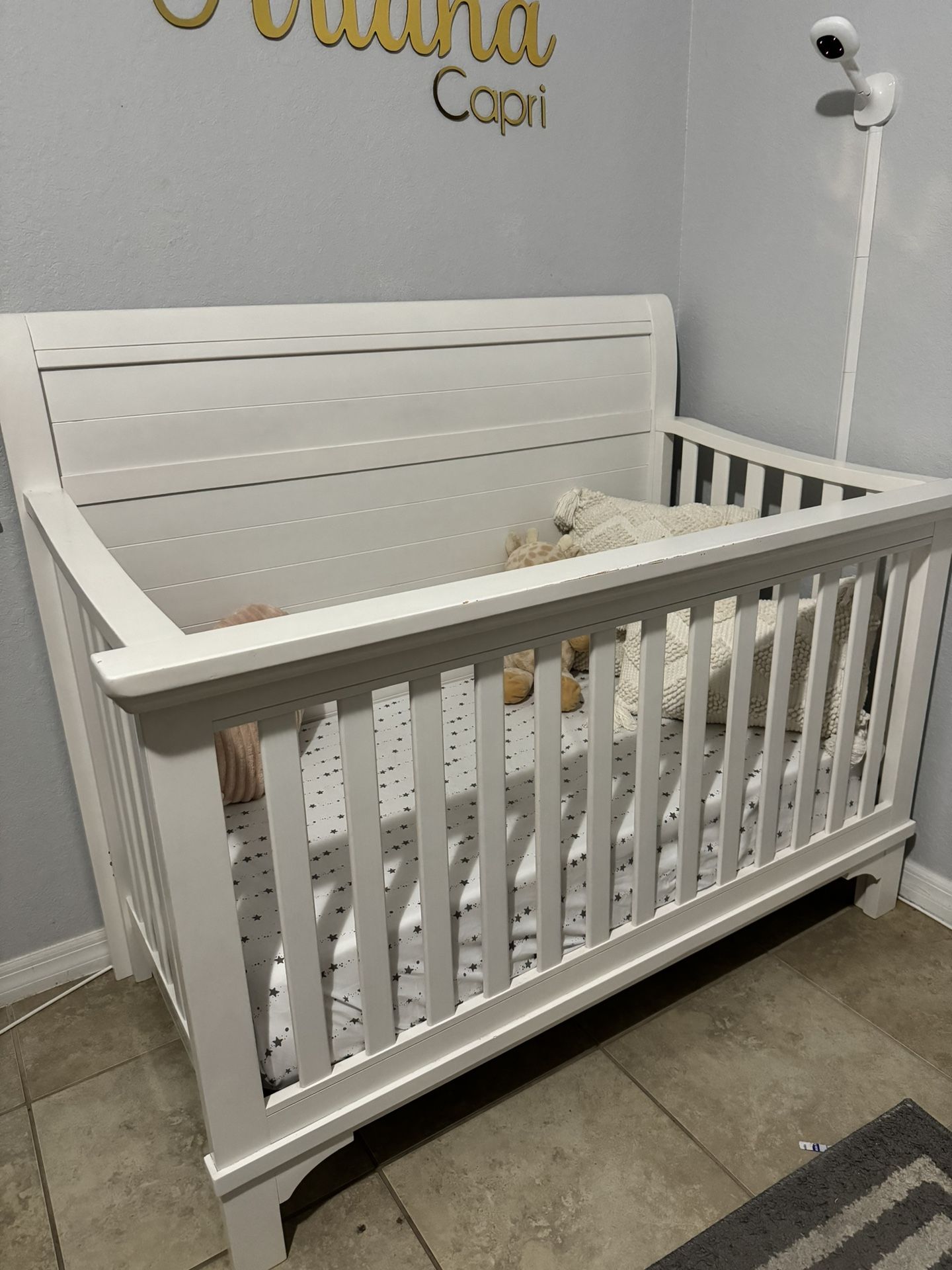 BABY CRIB FOR SALE 