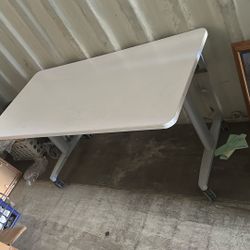 Table With Wheels 