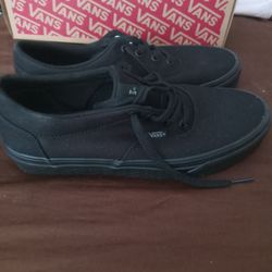 Women's Vans Shoes Size 8