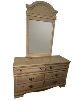 Pine wood Dresser