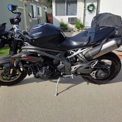 2019 Triumph Triple Speed RS Motorcycle