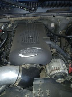 4.8 vortec motor