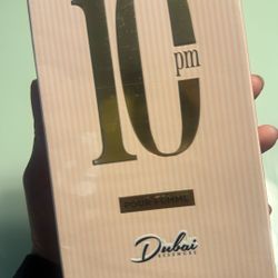 10pm Dubai Essences 