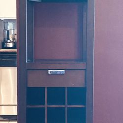 Crate & Barrel Wine Tower / Rack - Holds 18 Bottles + Glassware