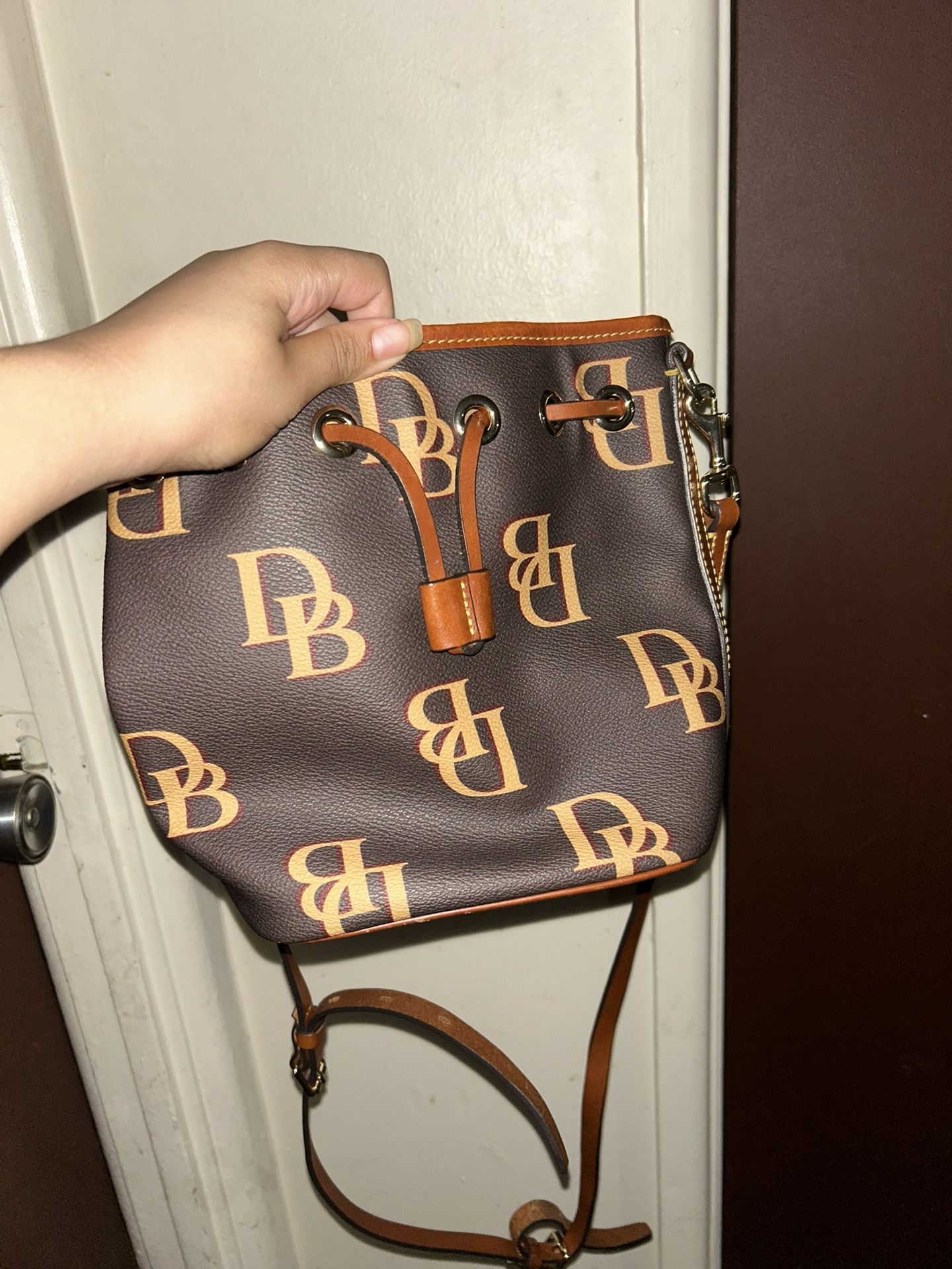 Douney & Bourke Sinched Crossbody Purse