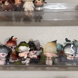 Pop Mart Figurines