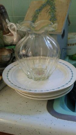 Flutted vase