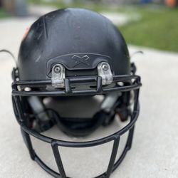  Zenith Youth Football Helmet Matt Black Size M 