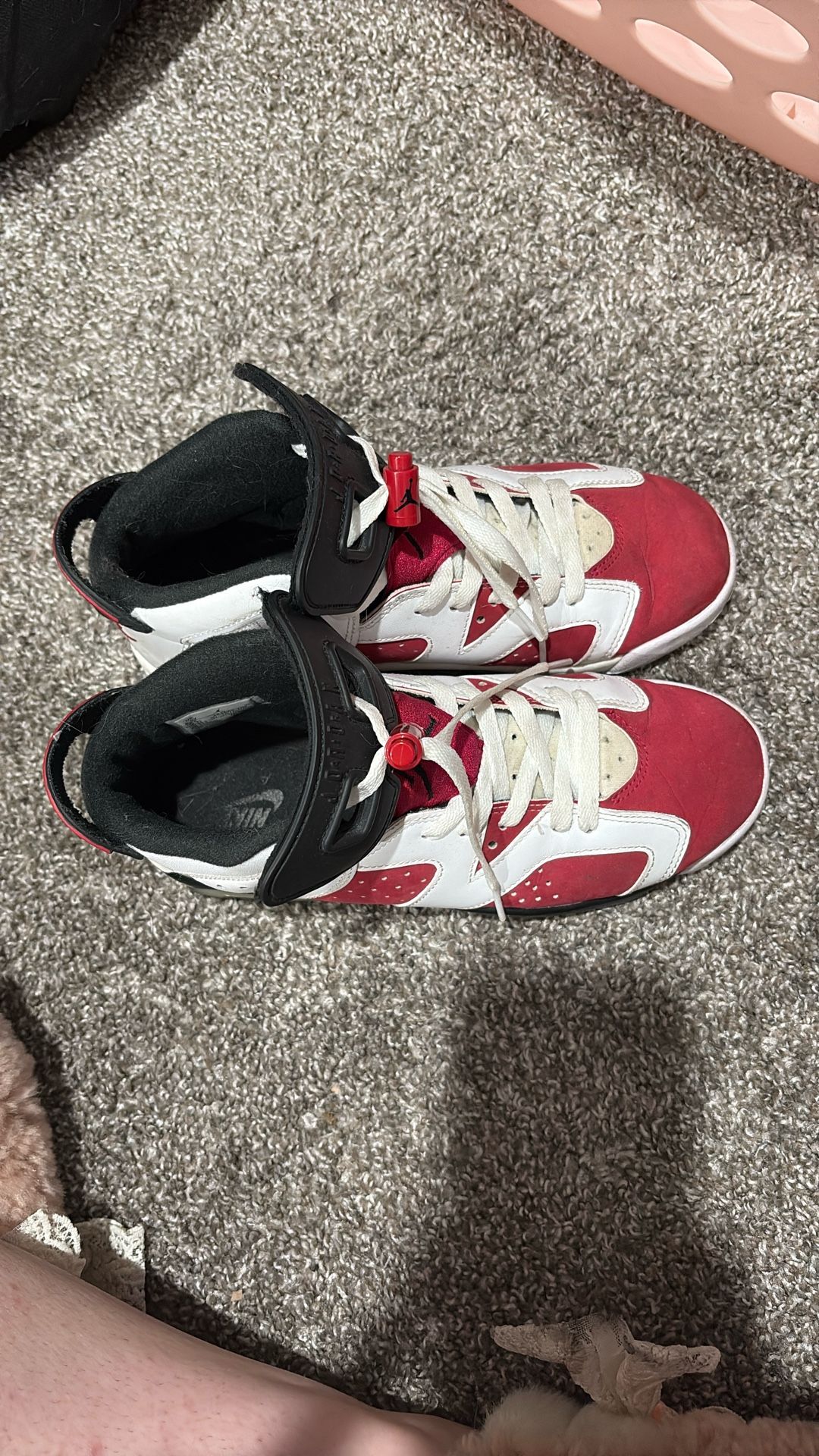 Air Jordan 6 Retro “Carmine” sneakers