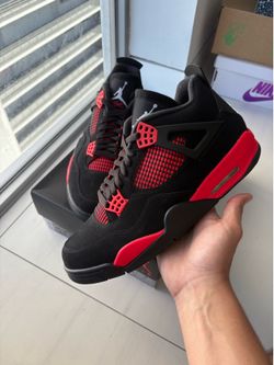 Air Jordan 4 Red Thunder Size 11