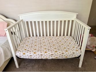 Baby/ Toddler Crib