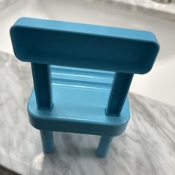 Little Chair Phone Stands 