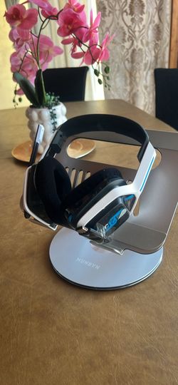 Astro a20