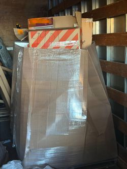 📦📦📦 NEW IN BOX 📦