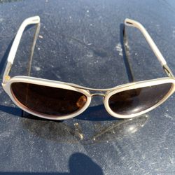 Oakley Kickback Sunglasses 