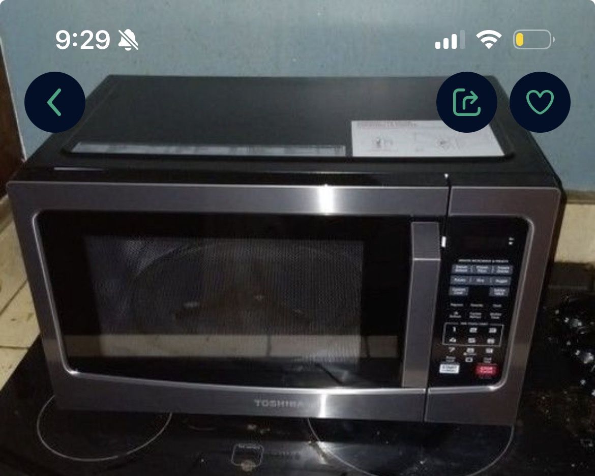 2 Brand New Microwaves Out The Box