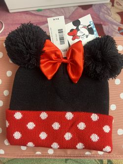 Boxlunch Minnie Mouse kids Beanie