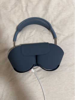 AirPods Pro Max (Light Blue)