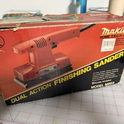 Vintage Makita M903 Sander in Box (Not Working)