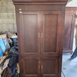 ARMOIRE