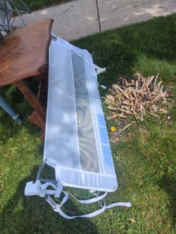 Free bed rail. Will fit twin to queen