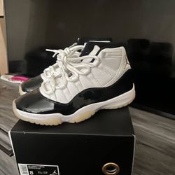 Jordan 11s Retro concords