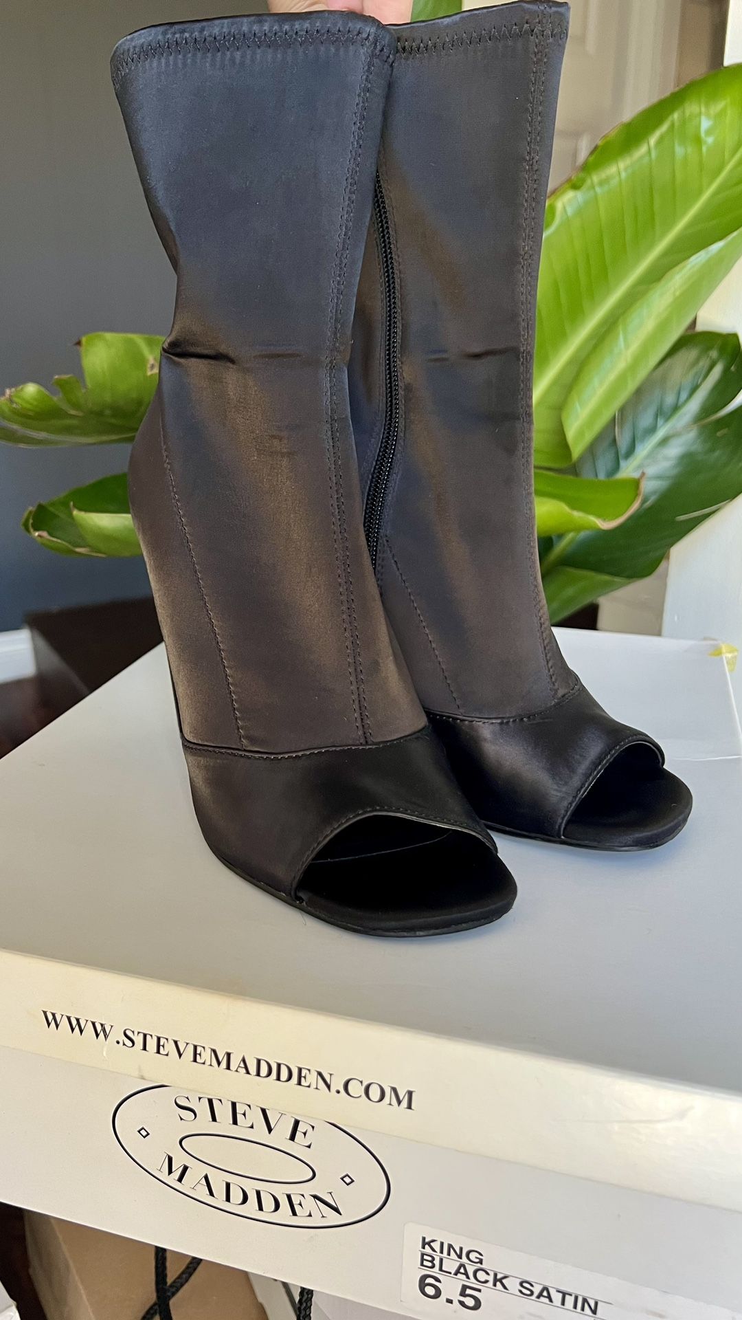 Black Open Toe Booties -Steve Madden