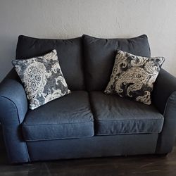Love Seat 