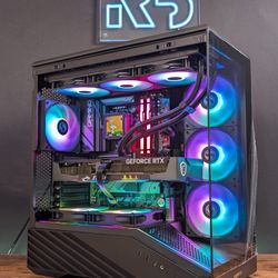 RTX 5070 // Ryzen 7800x3D // 32GB DDR5 // 1TB Gen4 NVMe // WiFi