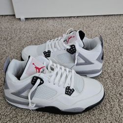 Jordan 4 White Cement 