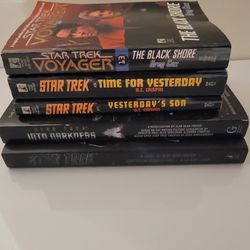 Star Trek Book Lot – 5 Sci-Fi Novels