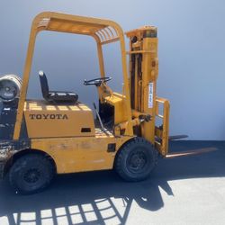 Toyota Forklift 