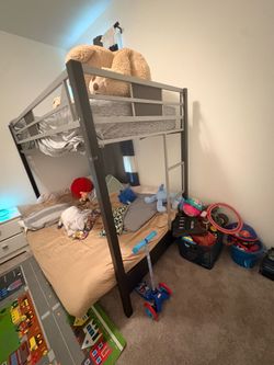 Bunk bed