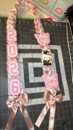 Hello kitty graduation lei