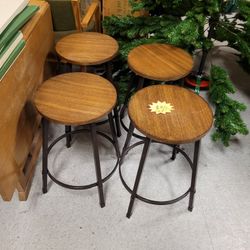 4 24 Inch High Stools 
