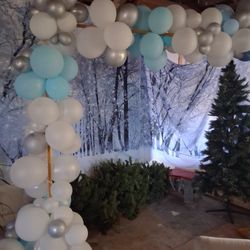 Free Balloon Garland 
