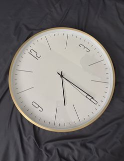 Wall Clock 