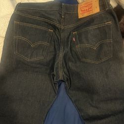 Levi’s 501s Shrink To Fit Jeans