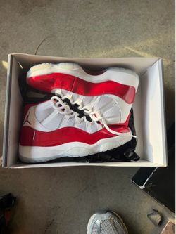 jordan 11 cherry red size 9.5